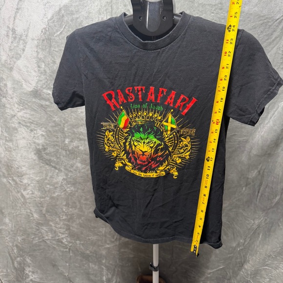 Rastafari Lion of Judah Graphic T Shirt Black Men's - Picture 6 of 8